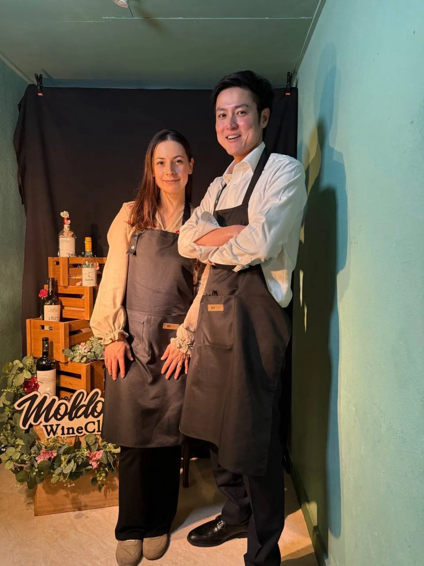 ワインセレクター - Moldova Wine Club スタッフ